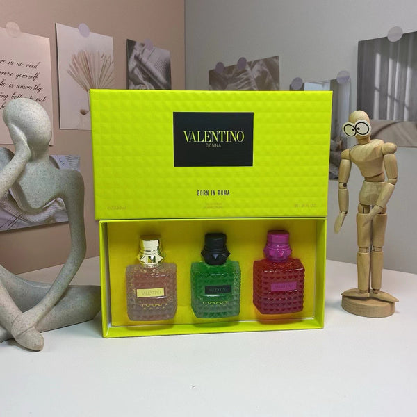Valentino Born In Roma for Her Gift Set 30ml*3